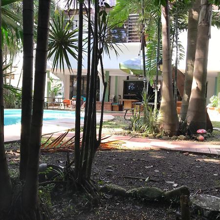 Culturahumana Guesthouse Panama City Ngoại thất bức ảnh