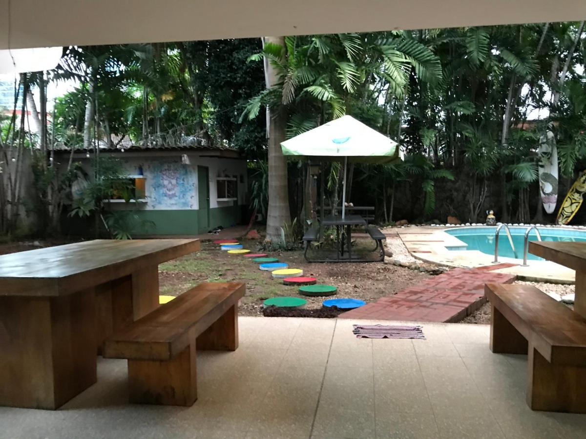 Culturahumana Guesthouse Panama City Ngoại thất bức ảnh