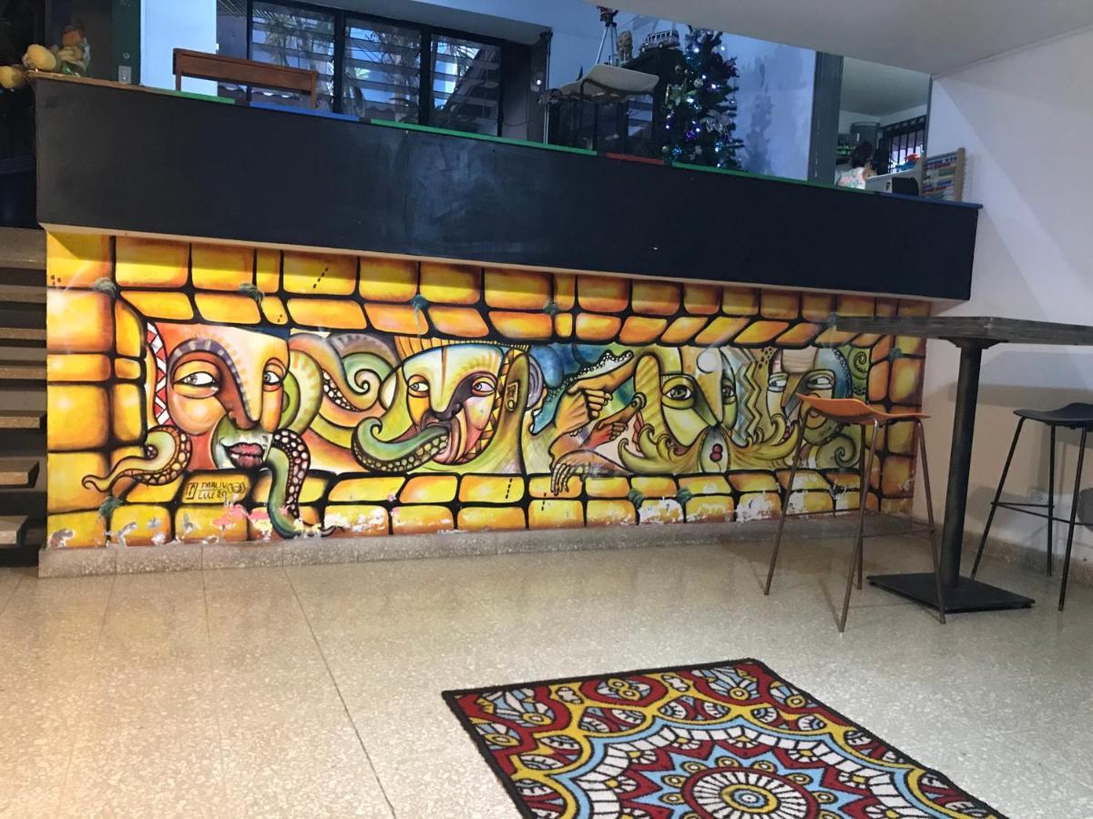 Culturahumana Guesthouse Panama City Ngoại thất bức ảnh