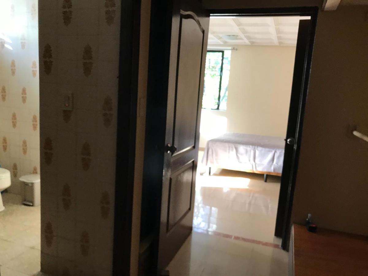 Culturahumana Guesthouse Panama City Ngoại thất bức ảnh
