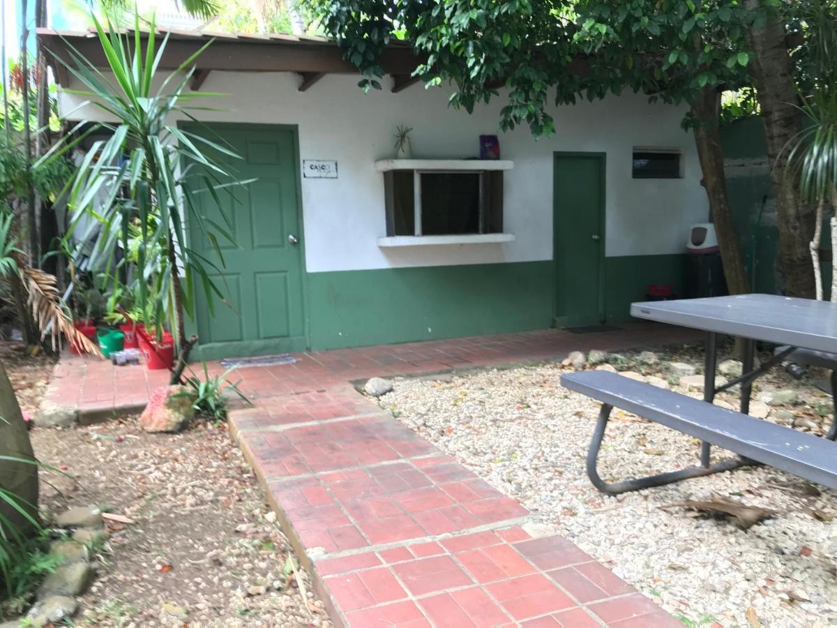 Culturahumana Guesthouse Panama City Ngoại thất bức ảnh