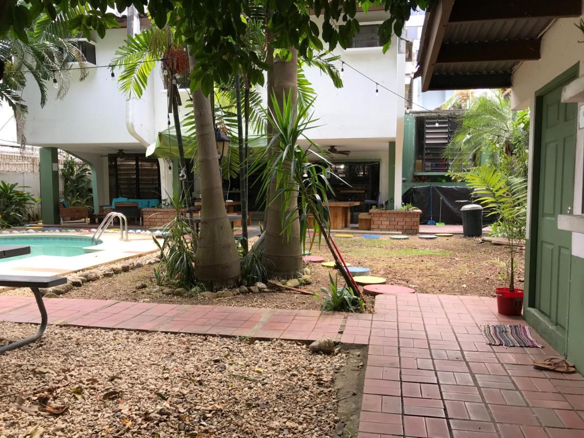 Culturahumana Guesthouse Panama City Ngoại thất bức ảnh