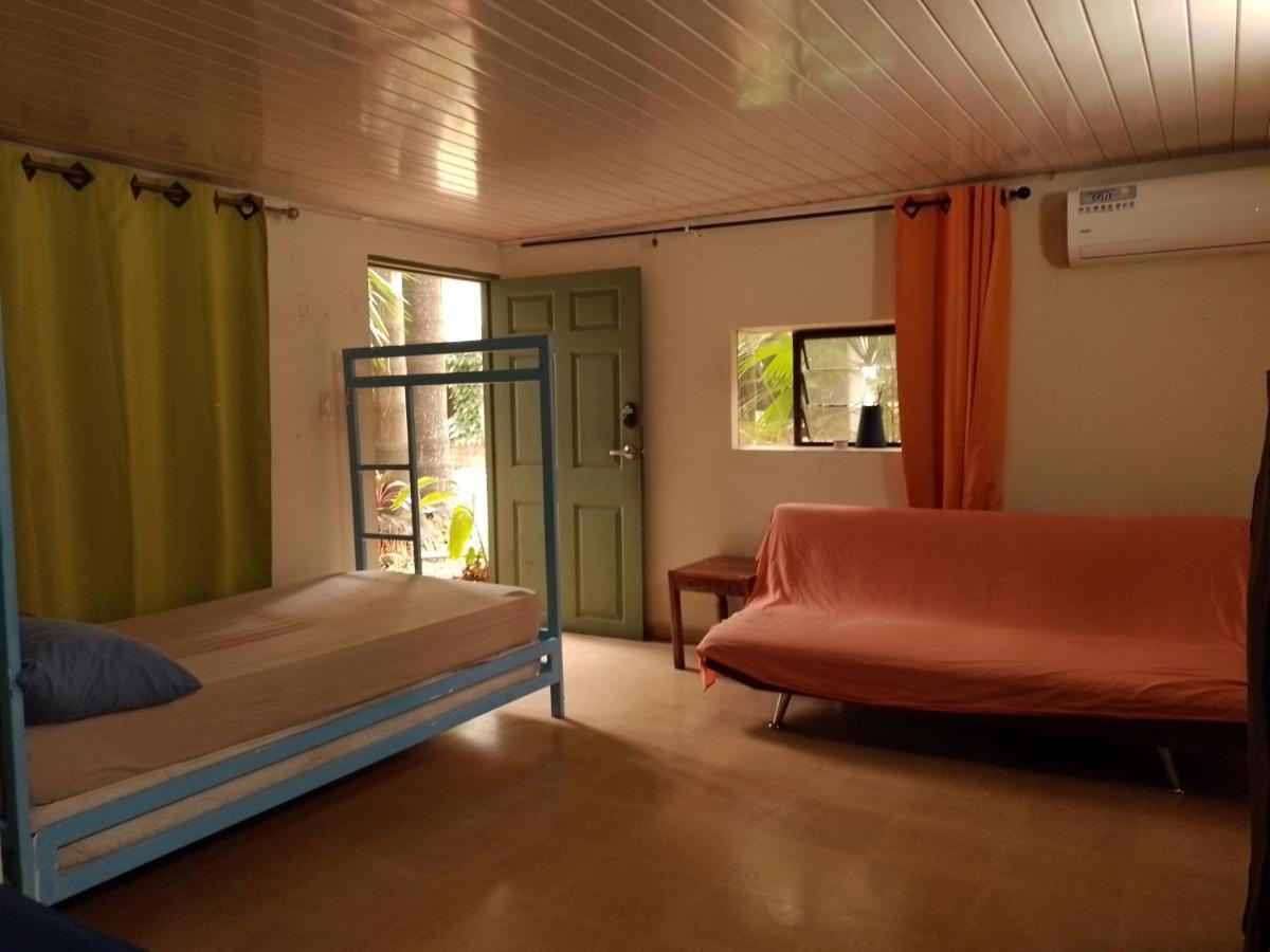 Culturahumana Guesthouse Panama City Ngoại thất bức ảnh